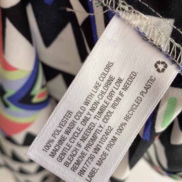 Xhiliaration Sleeveless Tribal print Top, Size M - Picture 4 of 5